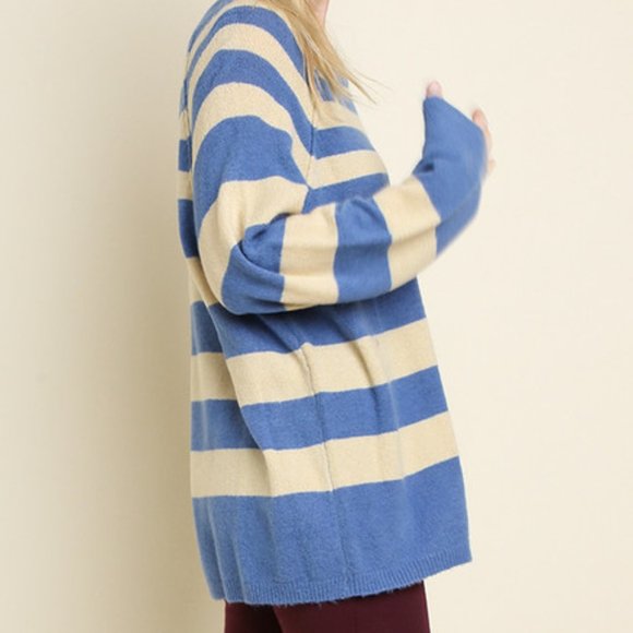 Umgee | Vici Collection Blue and Tan Tunic Sweater SMALL - Picture 2 of 7